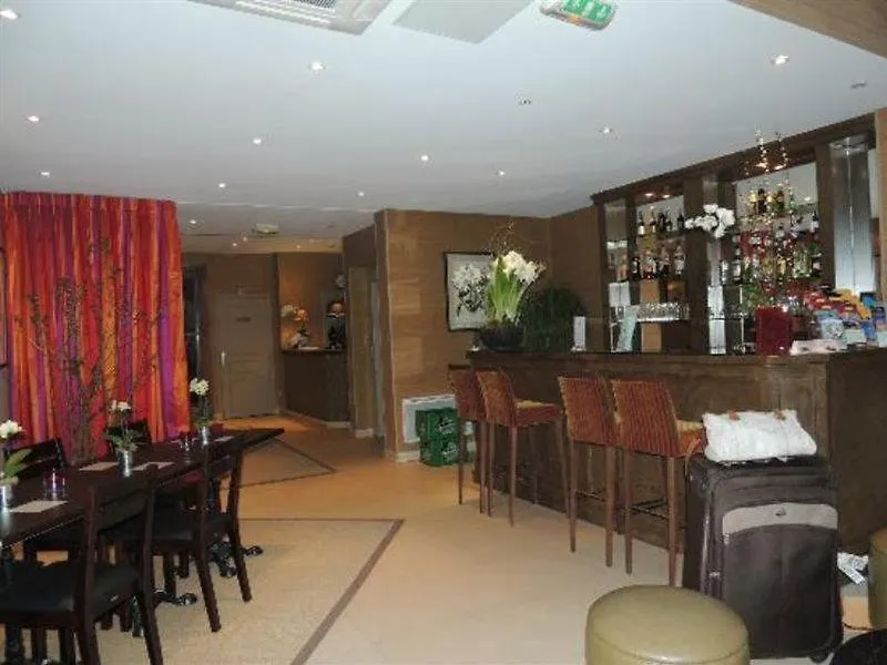*** Hotel Hôtel Orchidée Paris Frankreich