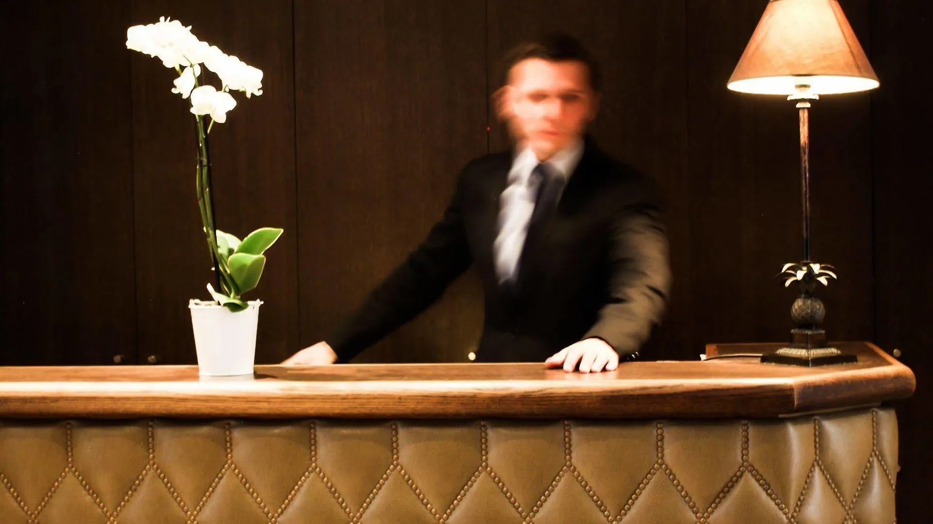 ***  Hotel Orchidee Paris France